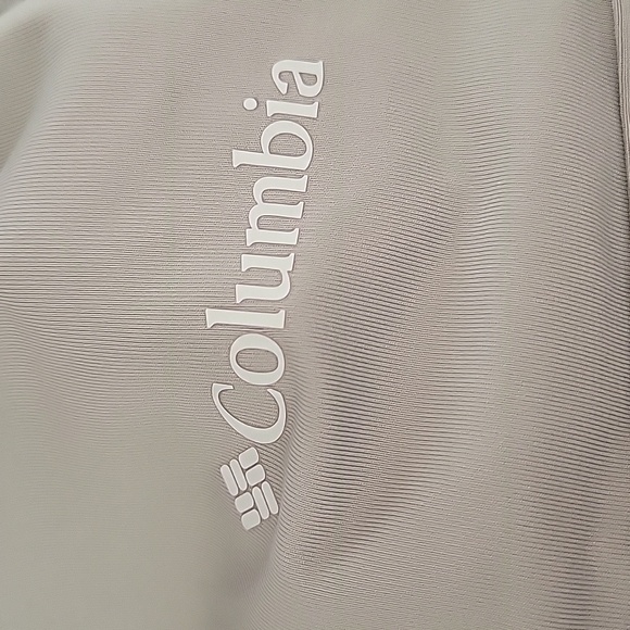 Columbia Golf Univ of Arizona Omni-Wick, Up Next Skort, Gray "A" Small - Picture 4 of 11